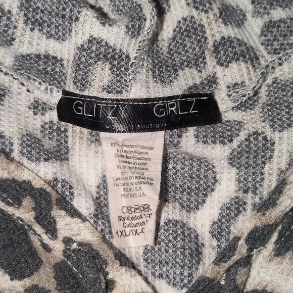 Glitzy Girlz Boutique Leopard Long-sleeved Hoodie 1x - Picture 5 of 8